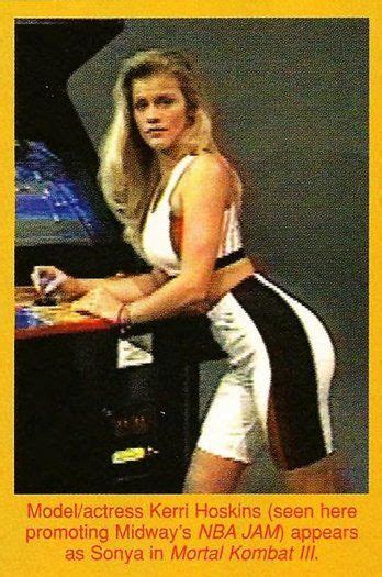 Check out this pics of playmate Kerri Hoskins. Is she cute or what? She performed Lt. Sonya Blade in the first games of Mortal Kombat (back then in 1993) Time for a "fuckality"! Finish her! Checa esta fotos de la playmate Kerri Hoskins. Es ella linda o que? Ella interpreto a la Teniente Sonya Blade en los primeros juegos de Mortal Kombat (alla ...